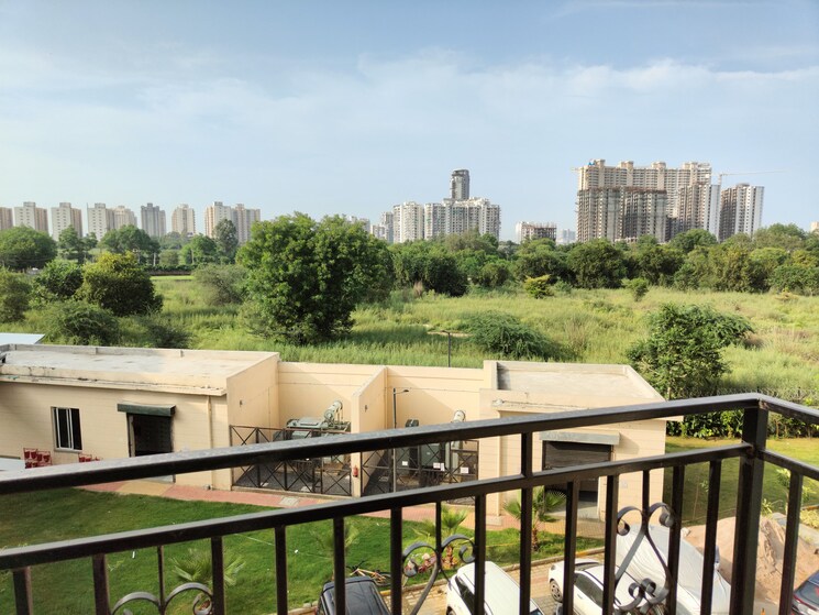 Balcony, signature-global-proxima 2 Bedroom 674 Sq.Ft. Apartment In Sector 89 Gurgaon 9174592