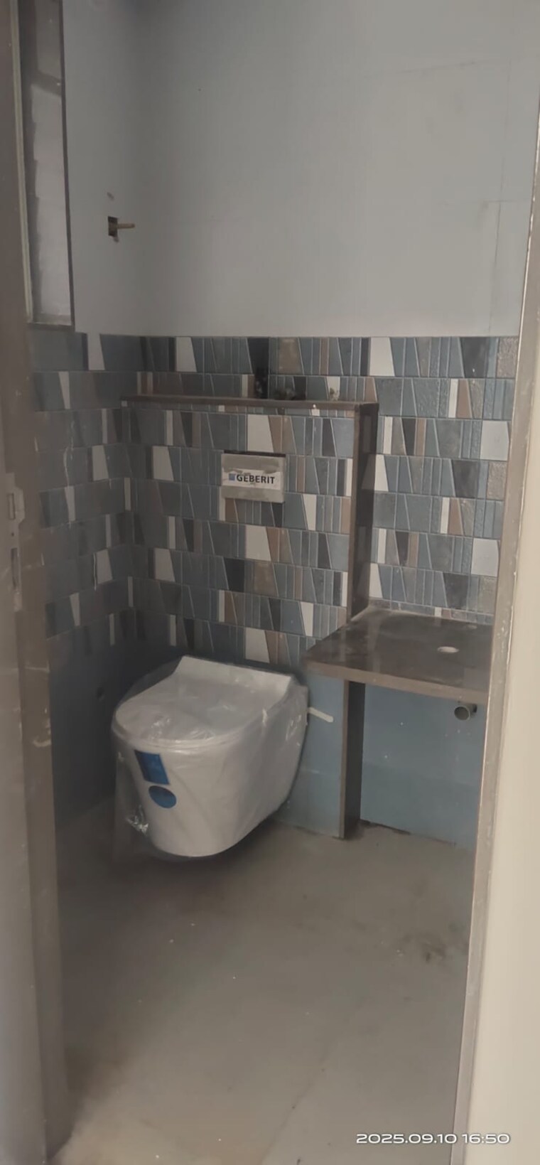 Bathroom, trisha-surekha 3 Bedroom 1100 Sq.Ft. Apartment In Kothrud Pune 9174682