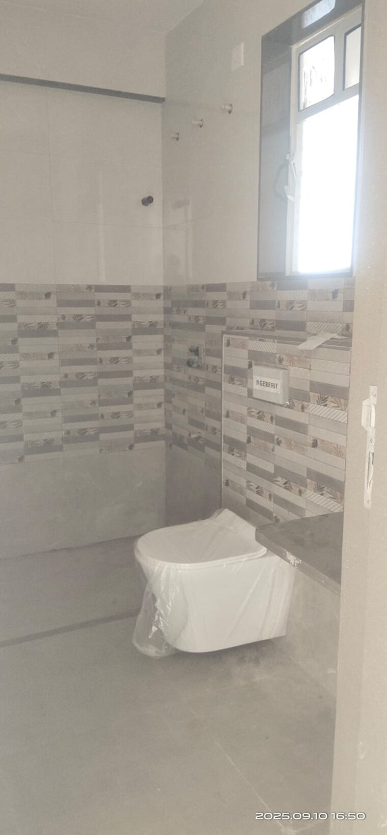 Bathroom, trisha-surekha 3 Bedroom 1100 Sq.Ft. Apartment In Kothrud Pune 9174682