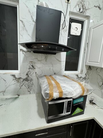 Kitchen in 3 BHK Builder Floor at Sushant Vyapaar Kendra, Sector 43 – for Rent