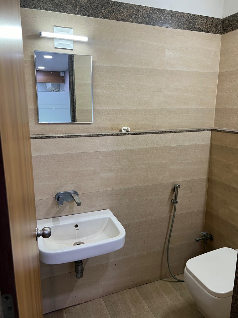 Bathroom, shyamal Commercial Office Space 790 Sq.Ft. In Shyamal Ahmedabad 9174712