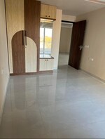 3 BHK 1470 Sq.Ft. Apartment in 3bhk Semi Furnished Flat 