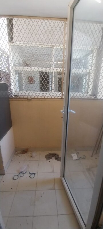 Balcony in 2.5 BHK Builder Floor at Uday Arden 45, Sector 45 – for Rent