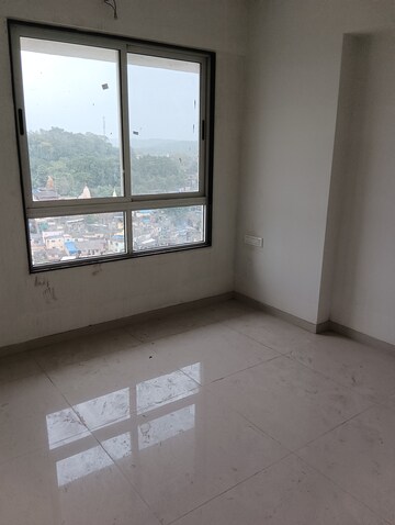 Room in 2 BHK Apartment at Ajmera Crosstown One, Kalyan West – for Rent