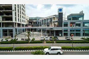  Shop For Sale in Vatika Town Square, Sector 82a