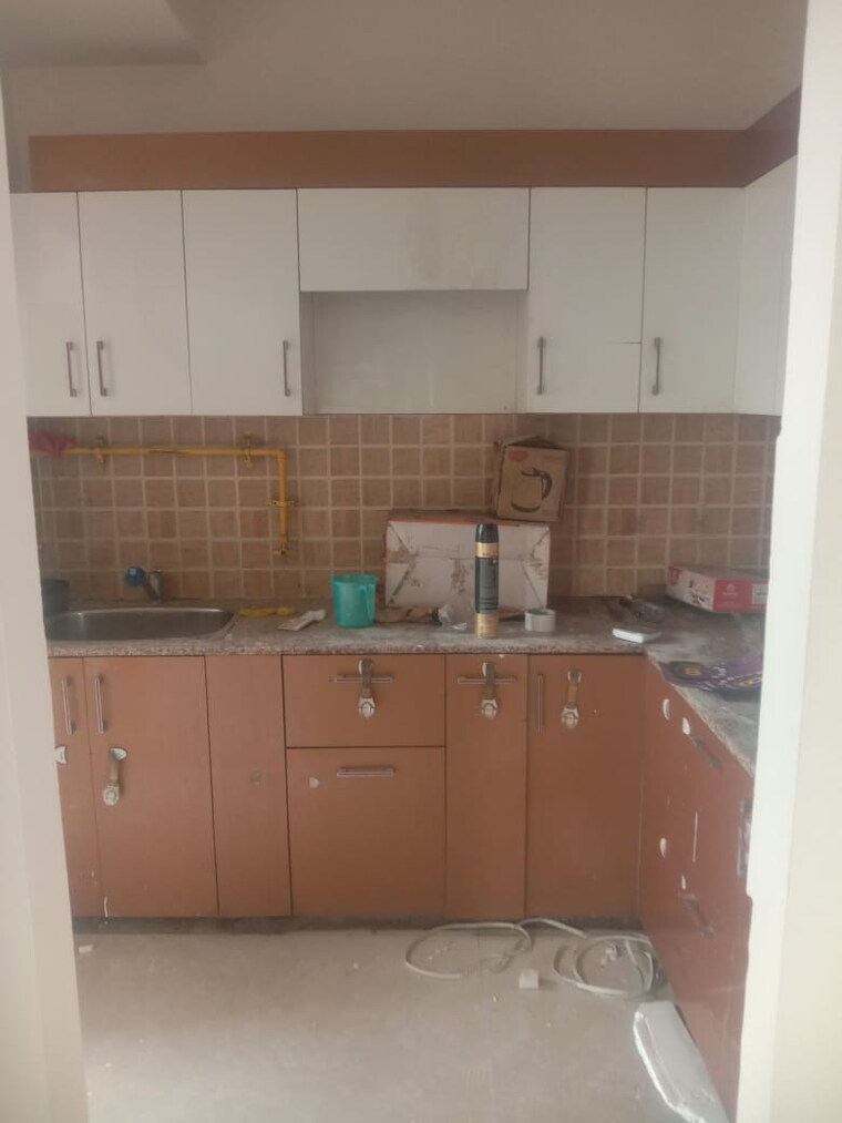 Kitchen, mahagun-mywoods 3 Bedroom 1225 Sq.Ft. Apartment In Sector 16c Greater Noida Greater Noida 9174876