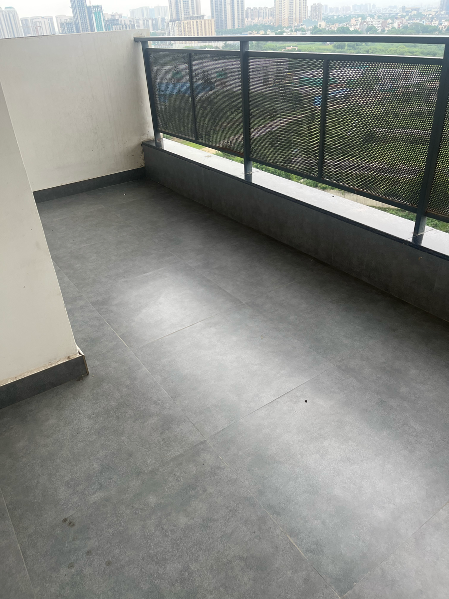 1 BHK + Pooja Room 735 Sq.Ft. Apartment in Viridian Plaza 106 Phase 2