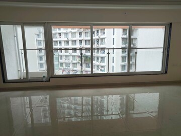 Room in 2 BHK Apartment at Madhuban Shiv Dham Complex, Malad East – for Rent