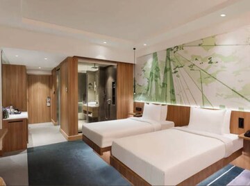 Bedroom in 4 BHK Apartment at Thakur Jewel Tower, Kandivali East – for Rent