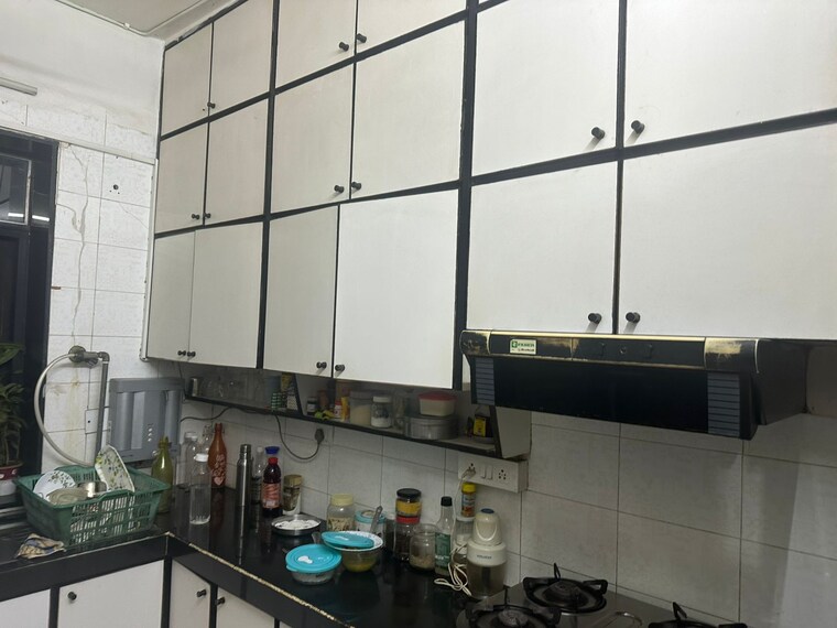Kitchen, thakur-gayatri-satsang 1 Bedroom 595 Sq.Ft. Apartment In Kandivali East Mumbai 9174997
