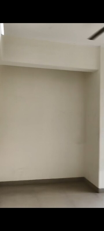 Room in 2 BHK Apartment at Harmony Signature Towers, Owale – for Sale