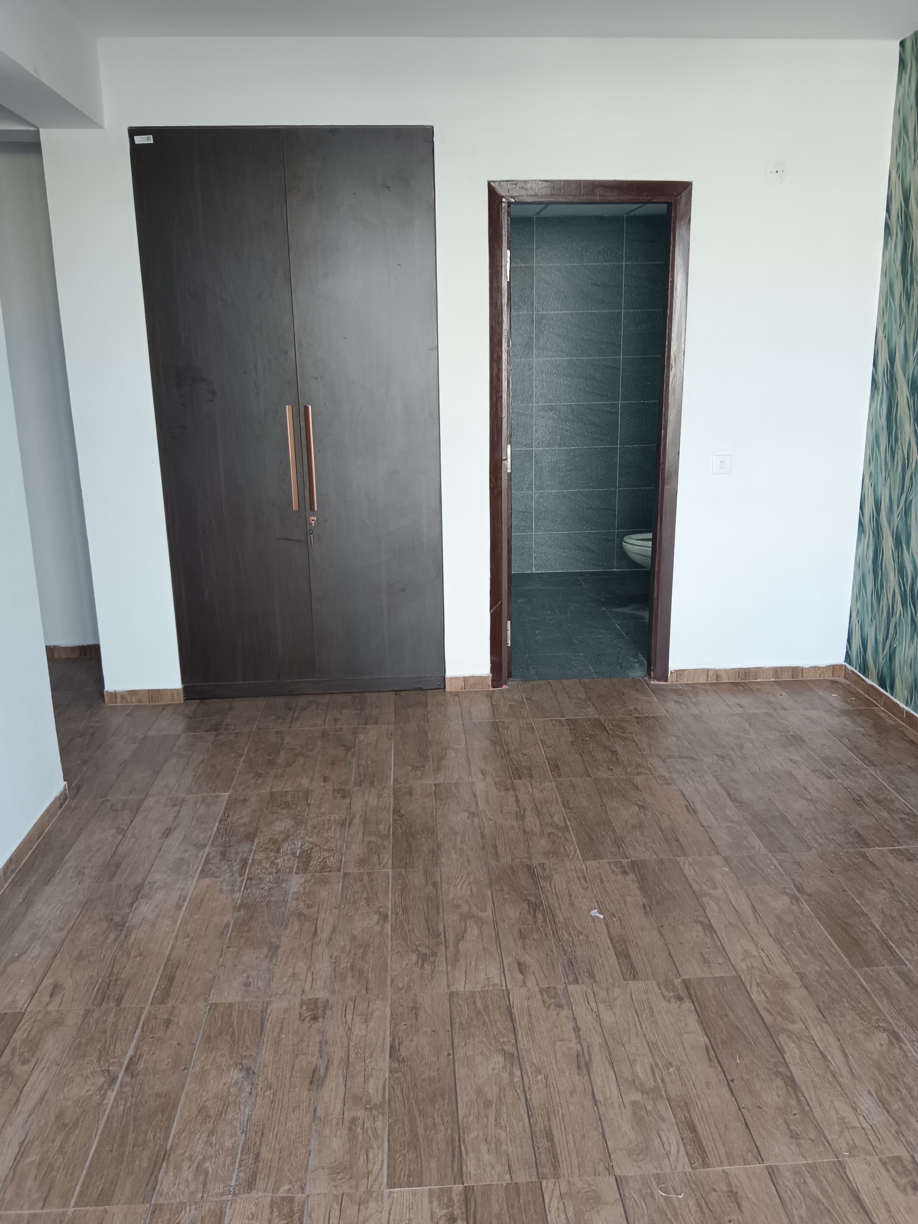 3 BHK Apartment For Rent in Omaxe Royal Residency Faridabad