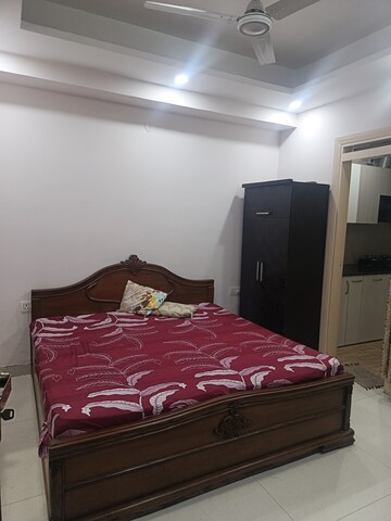 1 RK Independent House For Rent in Sector 39
