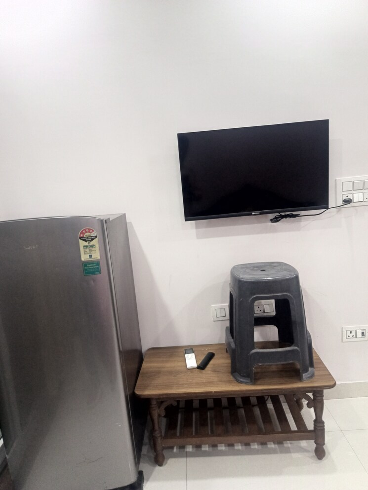 undefined, sector 39 1 RK 170 Sq.Mt. Independent House In Sector 39 Noida 9175044