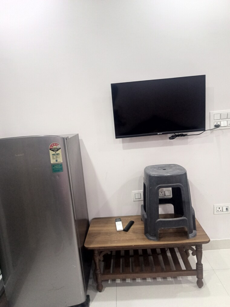 undefined, sector 39 1 RK 170 Sq.Mt. Independent House In Sector 39 Noida 9175044