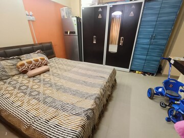 Bedroom in 3 BHK Apartment at Silicon Park, Malad West – for Rent