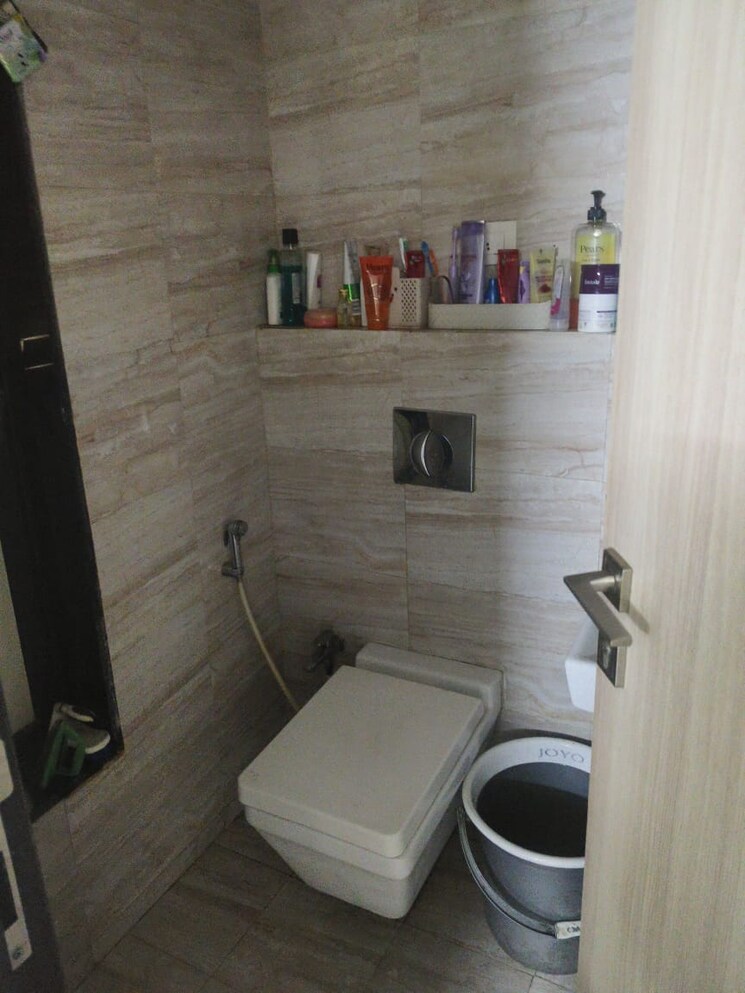 Bathroom, crescent-solitaire 1 Bedroom 690 Sq.Ft. Apartment In Sakinaka Mumbai 9175062