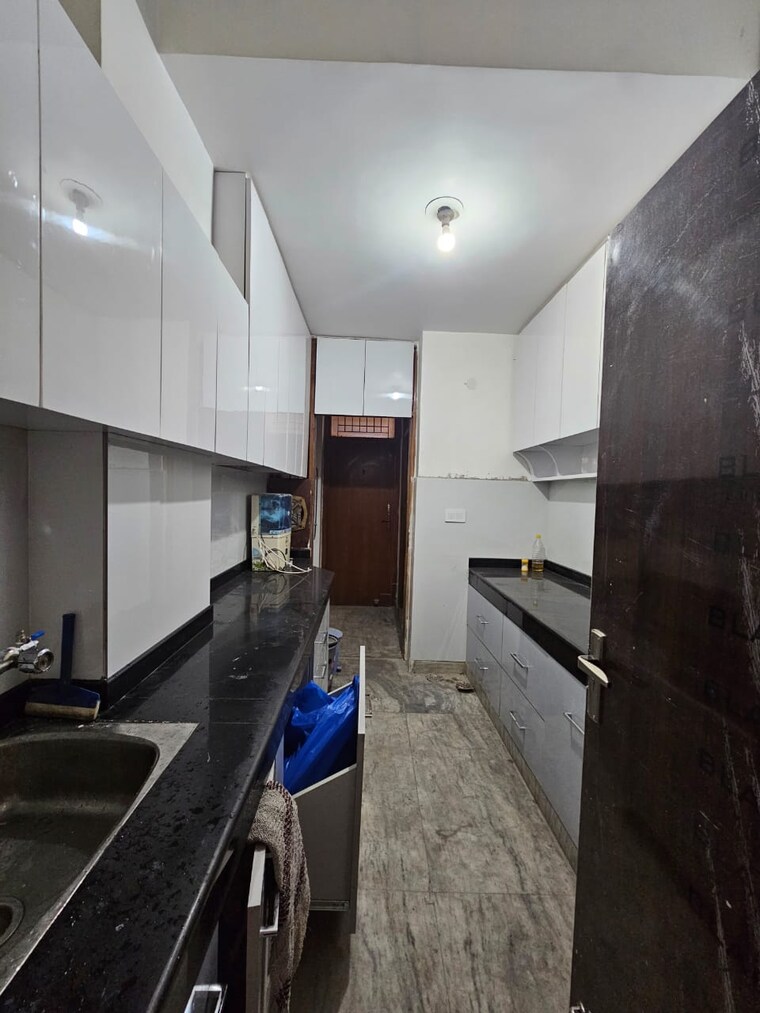 Kitchen, sector 6 dwarka 3 Bedroom 1800 Sq.Ft. Apartment In Sector 6 Dwarka Delhi 9175147