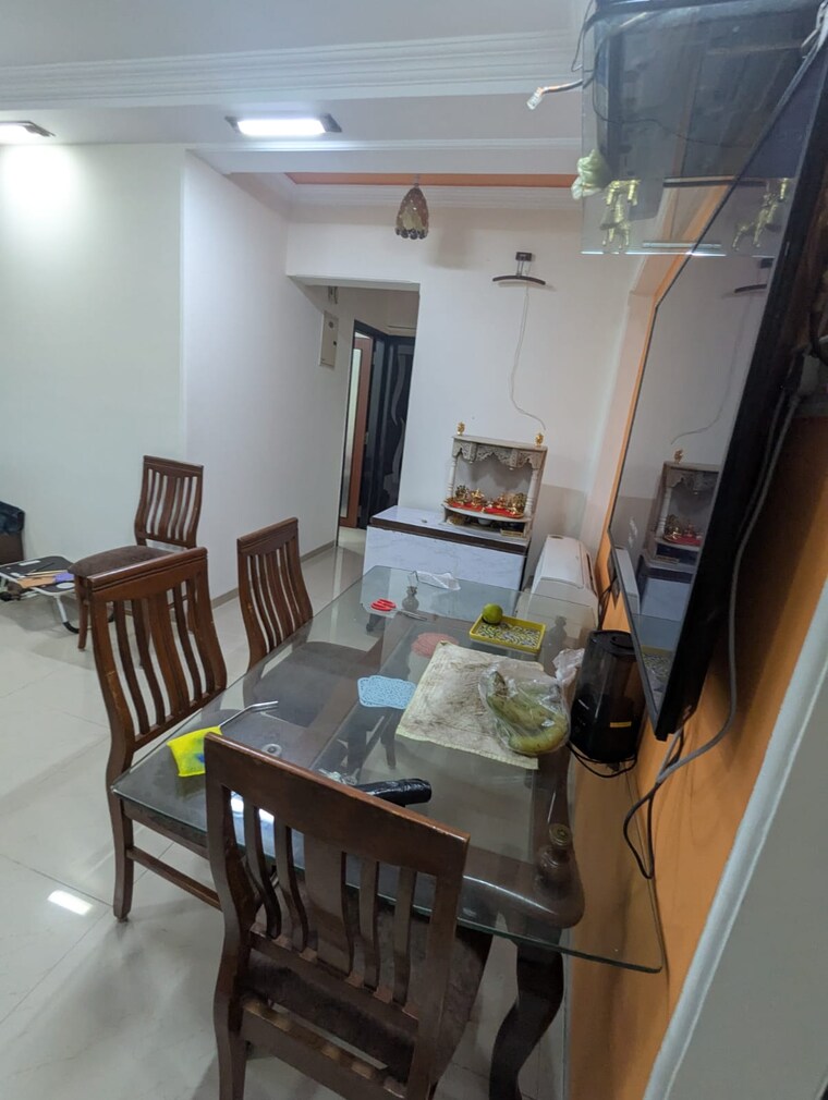 Room, tilak-dham 3 Bedroom 1200 Sq.Ft. Apartment In Chembur Mumbai 9175135