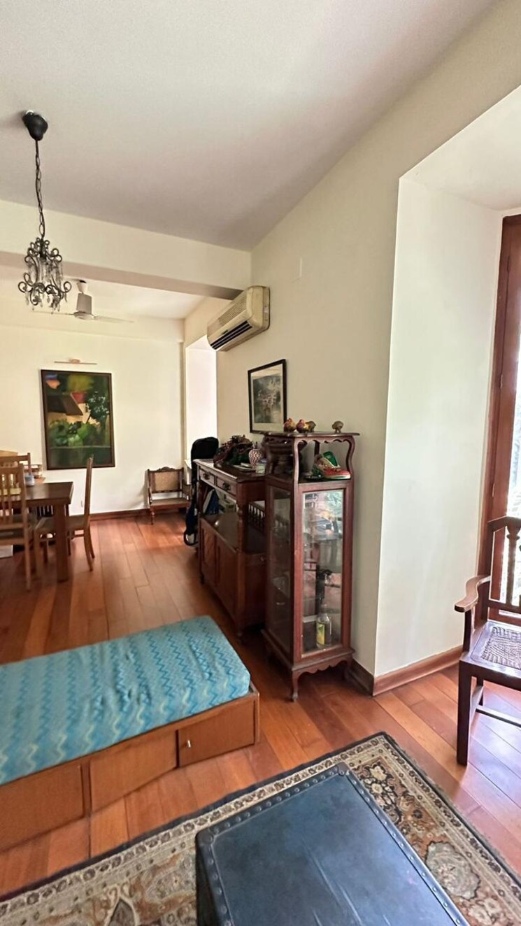 Living Room, friends colony 2 Bedroom 1200 Sq.Ft. Builder Floor In Friends Colony Delhi 9175150