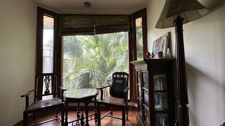 Gym, friends colony 2 Bedroom 1200 Sq.Ft. Builder Floor In Friends Colony Delhi 9175150