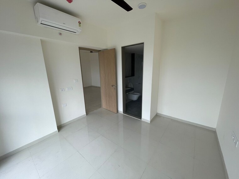 Master Bedroom, lodha-woods 3 Bedroom 1026 Sq.Ft. Apartment In Kandivali East Mumbai 9175164