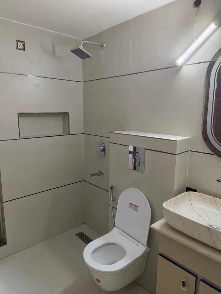 Bathroom, nirvana-courtyard 3 Bedroom 2150 Sq.Ft. Builder Floor In Sector 50 Gurgaon 9175214