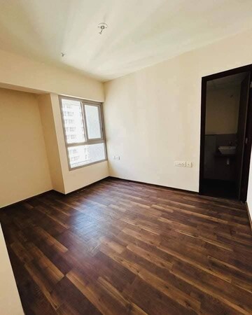 Bedroom in 2 BHK Apartment at Piramal Vaikunth, Balkum Pada – for Rent