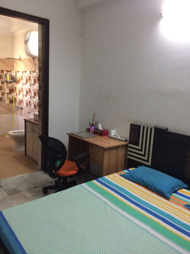 Bedroom, ss-mayfield-gardens 2 Bedroom 1250 Sq.Ft. Builder Floor In Sector 51 Gurgaon 9175224