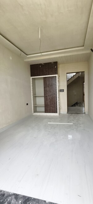 Room in 4 BHK Villa at Jagatpura – for Sale