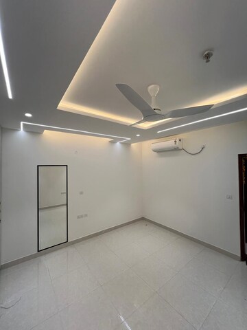 Bedroom in 3.5 BHK Apartment at Prestige High Fields, Gachibowli – for Rent