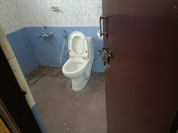 Bathroom in 3 BHK Apartment at Ashwini Residency RMV 2nd Stage, Rmv 2nd Stage – for Rent