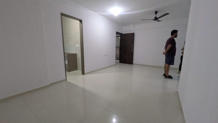 Master Bedroom, kabra-hyde-park 2 Bedroom 900 Sq.Ft. Apartment In Manpada Thane 9175263