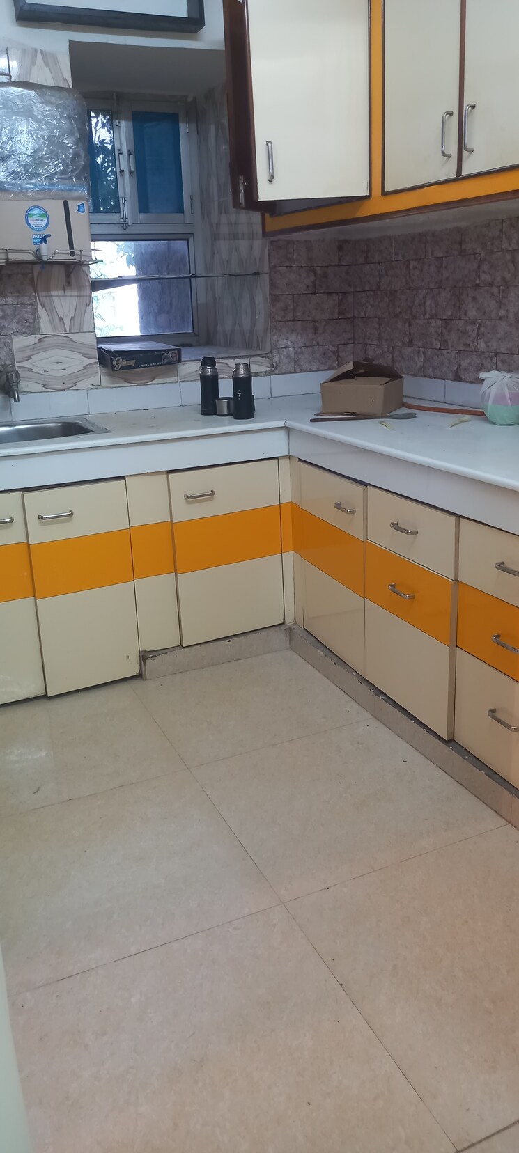 Kitchen, ip extension 2 Bedroom 980 Sq.Ft. Apartment In Ip Extension Delhi 9175298