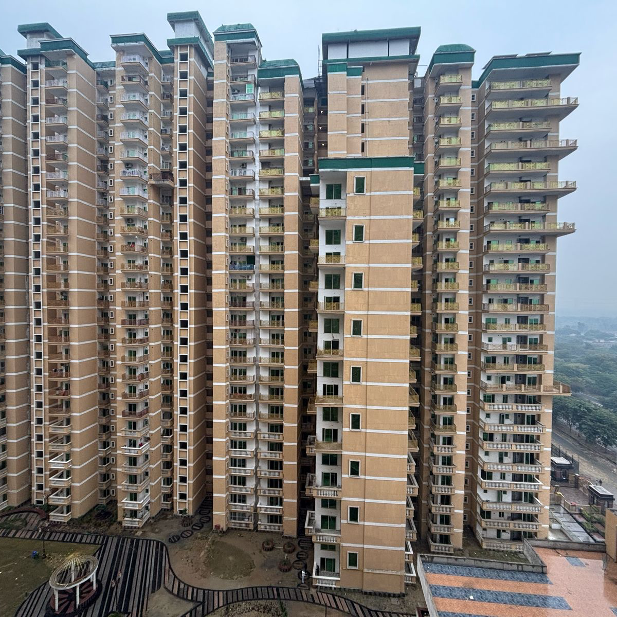 3 BHK + Pooja Room 1250 Sq.Ft. Apartment in Migsun Twinz