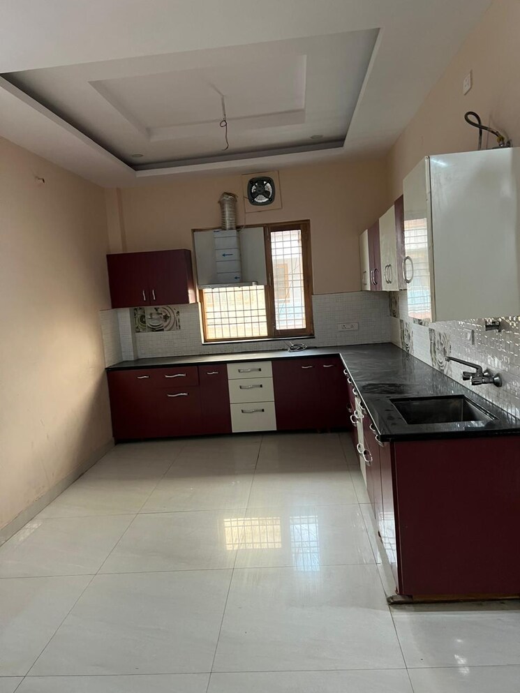 Kitchen, vijay park 2 Bedroom 2800 Sq.Ft. Independent House In Vijay Park Dehradun 9175338