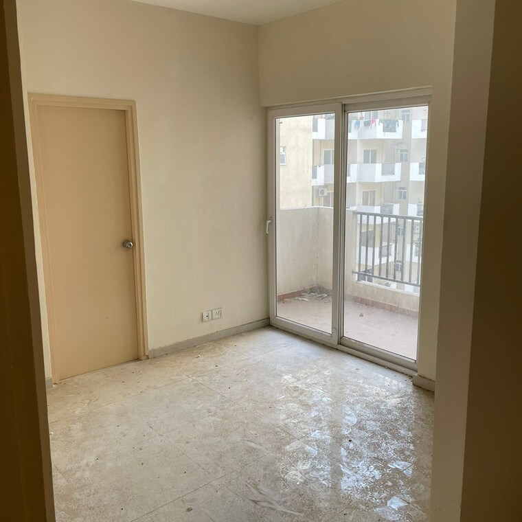 Room, gls-arawali-homes 2 Bedroom 480 Sq.Ft. Apartment In Sohna Sector 4 Gurgaon 9175368