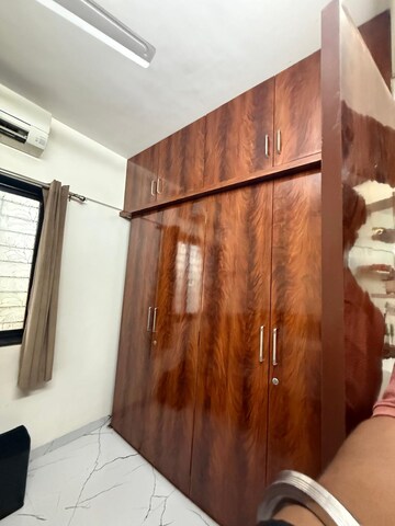 Furnished Amenities in 1 BHK Apartment at Karve Nagar – for Rent
