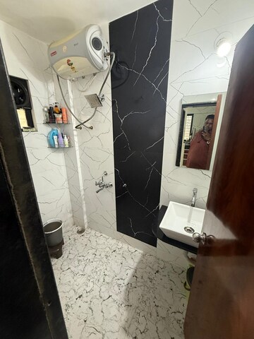 Bathroom in 1 BHK Apartment at Karve Nagar – for Rent