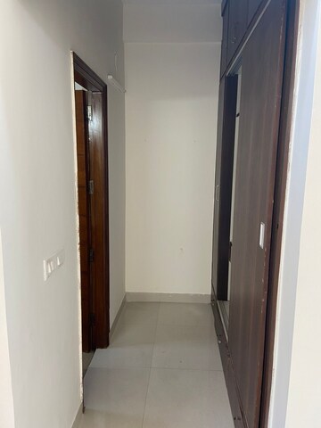 Building Lobby in 3 BHK Builder Floor at Sector 17 – for Rent