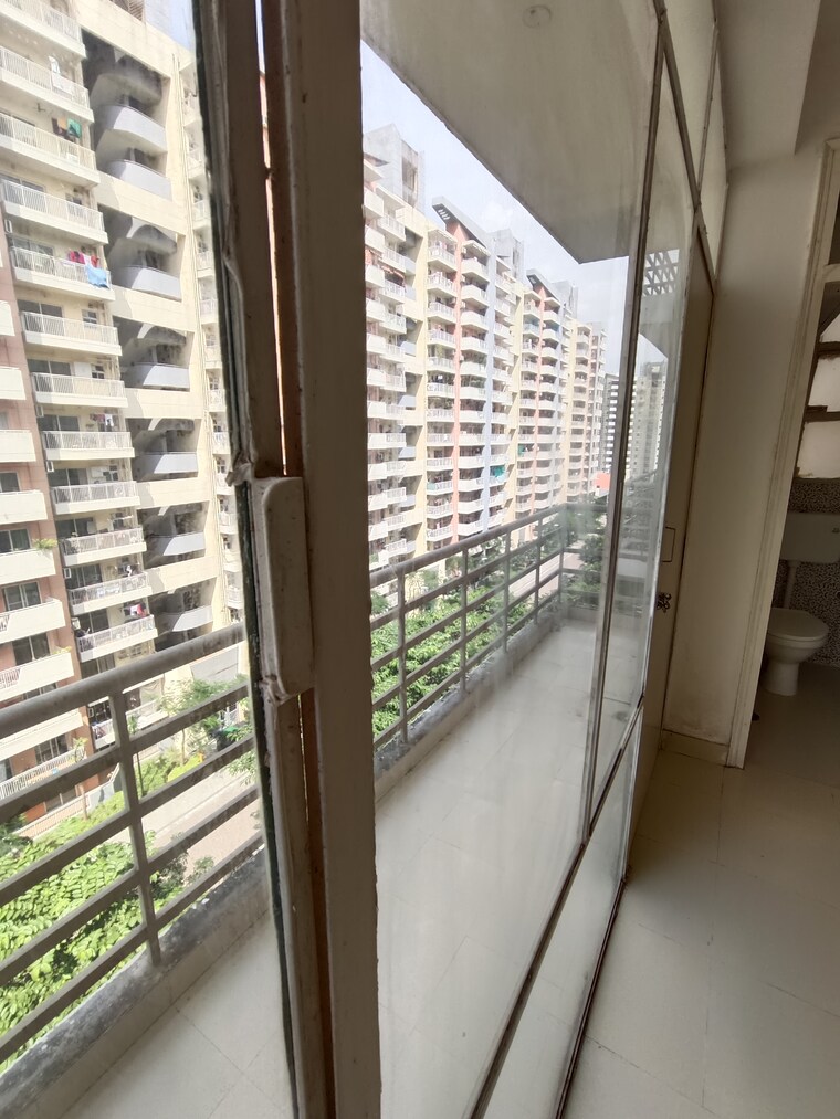Balcony, breez-global-heights 1 Bedroom 394 Sq.Ft. Apartment In Sohna Sector 33 Gurgaon 9175431