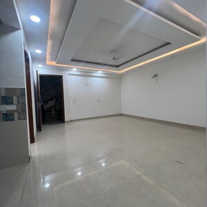 3 BHK Builder Floor For Sale in Chattarpur