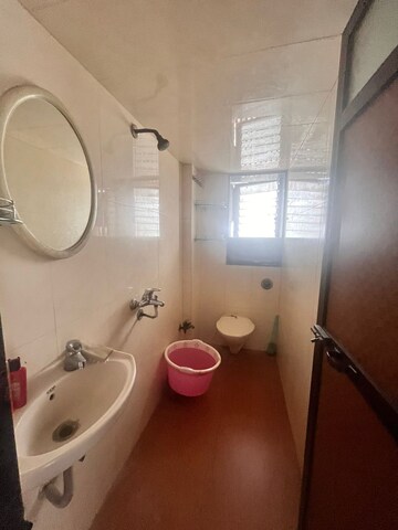 Bathroom in 1 BHK Apartment at Andheri West – for Rent