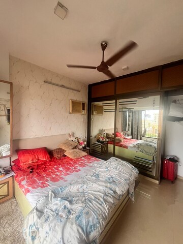 Bedroom in 1 BHK Apartment at Andheri West – for Rent