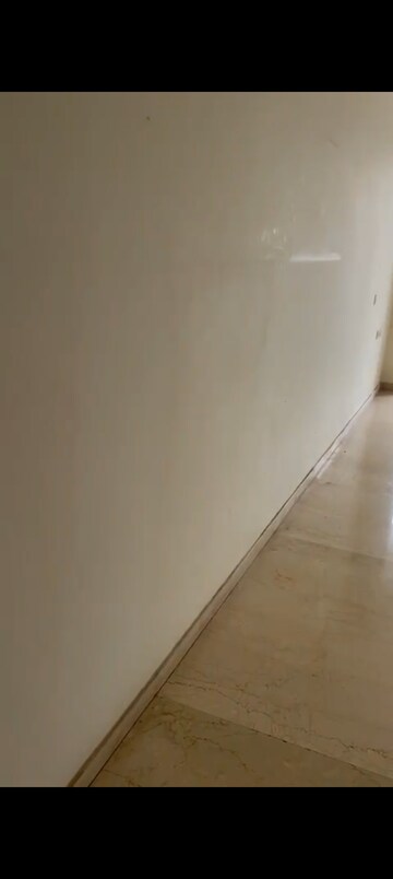 Room in 2 BHK Apartment at LnT Realty Crescent Bay, Parel – for Rent