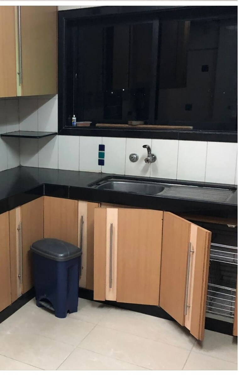 Kitchen, juhu-abhishek-chs-ltd 4 Bedroom 1800 Sq.Ft. Apartment In Andheri West Mumbai 9175469