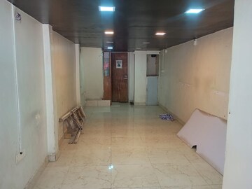 Room in  Shop at Andheri West – for Rent