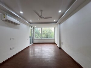 3 BHK Builder Floor For Sale in Sector 57
