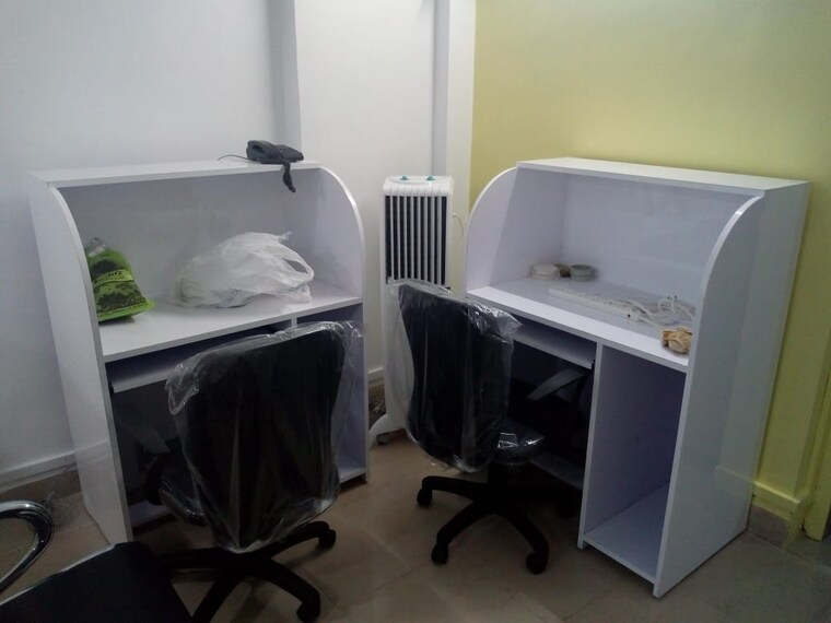 Team Area, andheri west Commercial Office Space 700 Sq.Ft. In Andheri West Mumbai 9175464