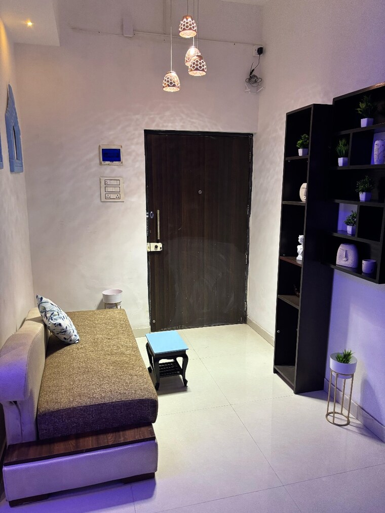 Team Area, andheri west Commercial Office Space 450 Sq.Ft. In Andheri West Mumbai 9175470